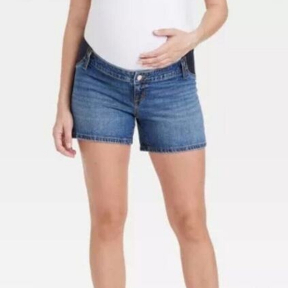 NWT Isabel Maternity MIDI Denim Shorts Size 16